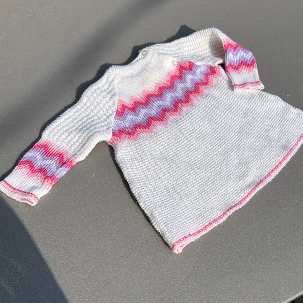 🎀6/12m vintage White Knit Baby Dress with Pink and Purple Accents GUC